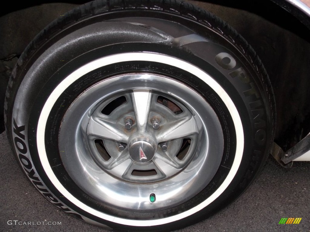 1978 Pontiac Grand Safari Station Wagon Wheel Photo #83226482