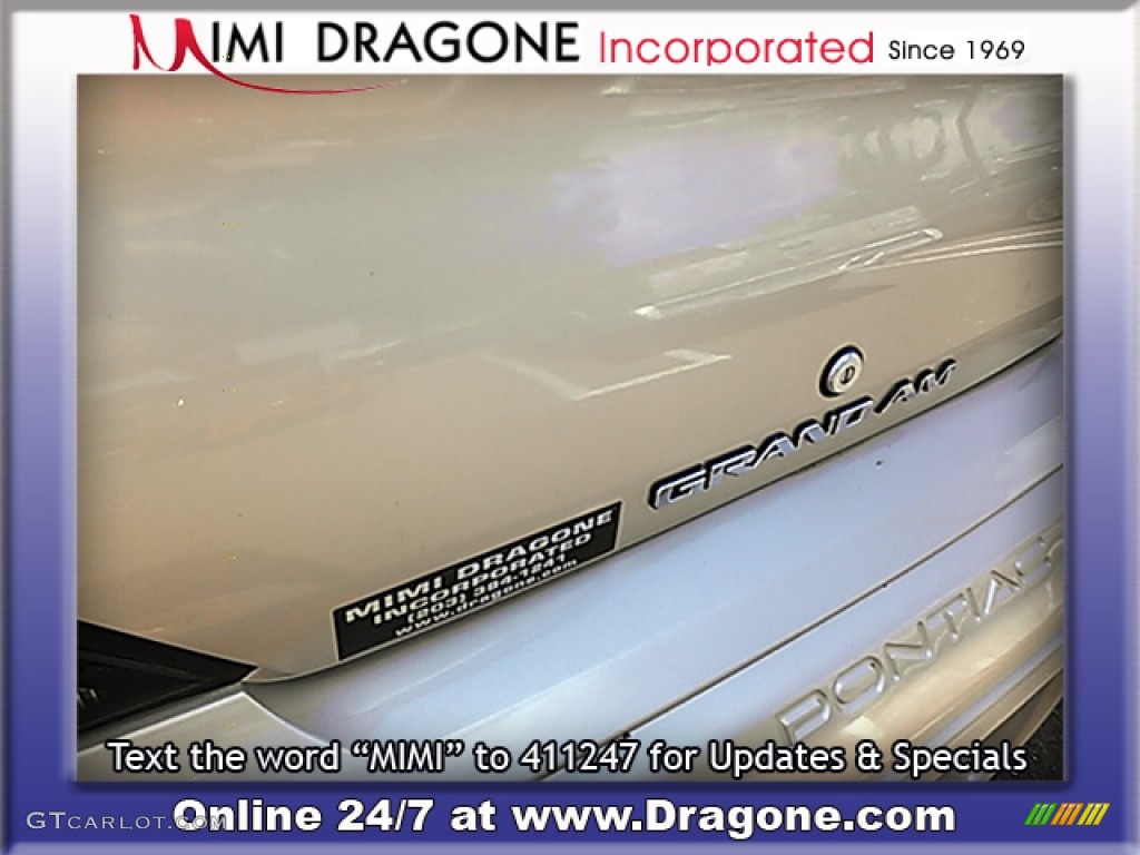 2005 Grand Am SE Sedan - Champagne Beige Metallic / Dark Taupe photo #12