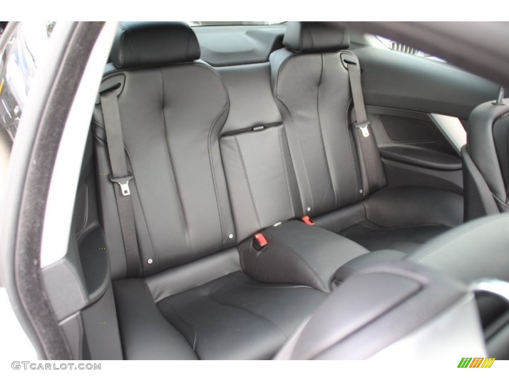 2012 BMW 6 Series 650i Coupe Rear Seat Photos