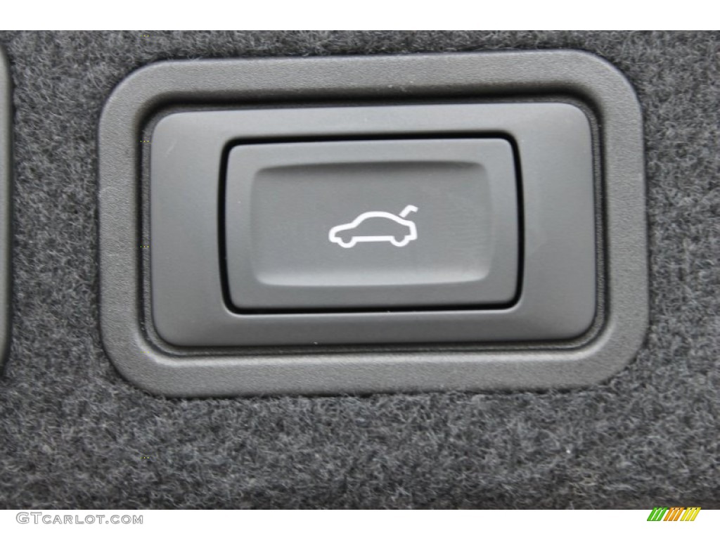 2014 Audi A8 L TDI quattro Controls Photo #83232055