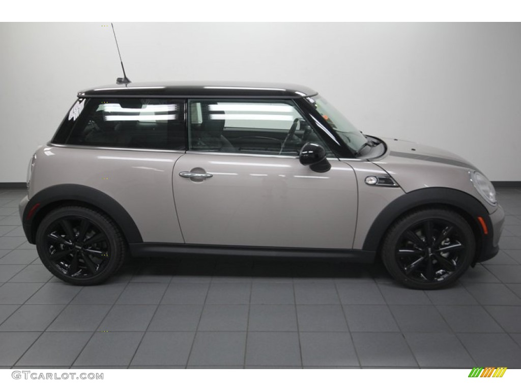 Rooftop Gray Metallic 2013 Mini Cooper Hardtop Baker Street Package Exterior Photo #83232149