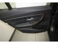 2013 Mineral Grey Metallic BMW 3 Series 320i Sedan  photo #27