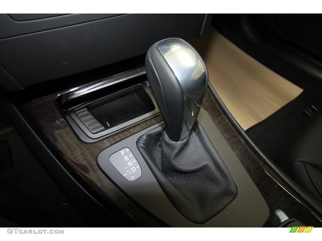 2013 3 Series 328i Coupe - Jet Black / Black photo #19