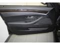 Jet Black - 5 Series 550i Sedan Photo No. 13