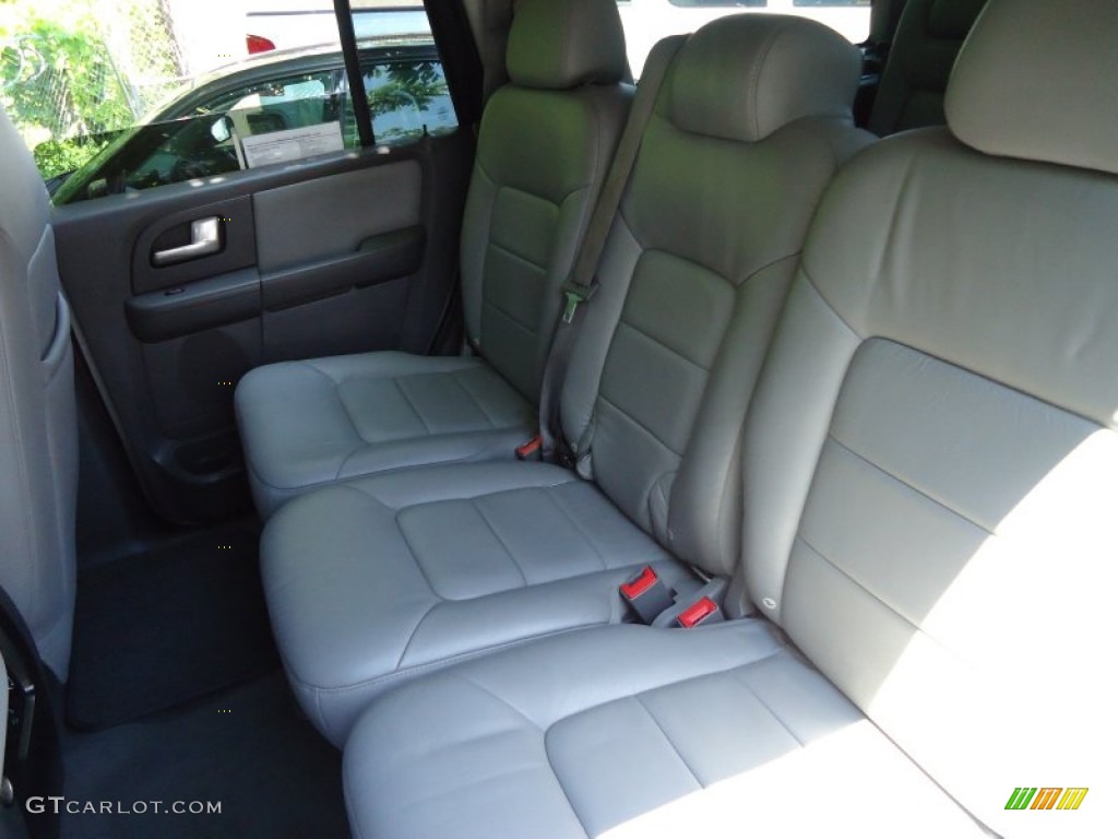 2003 Expedition XLT 4x4 - Silver Birch Metallic / Flint Grey photo #18