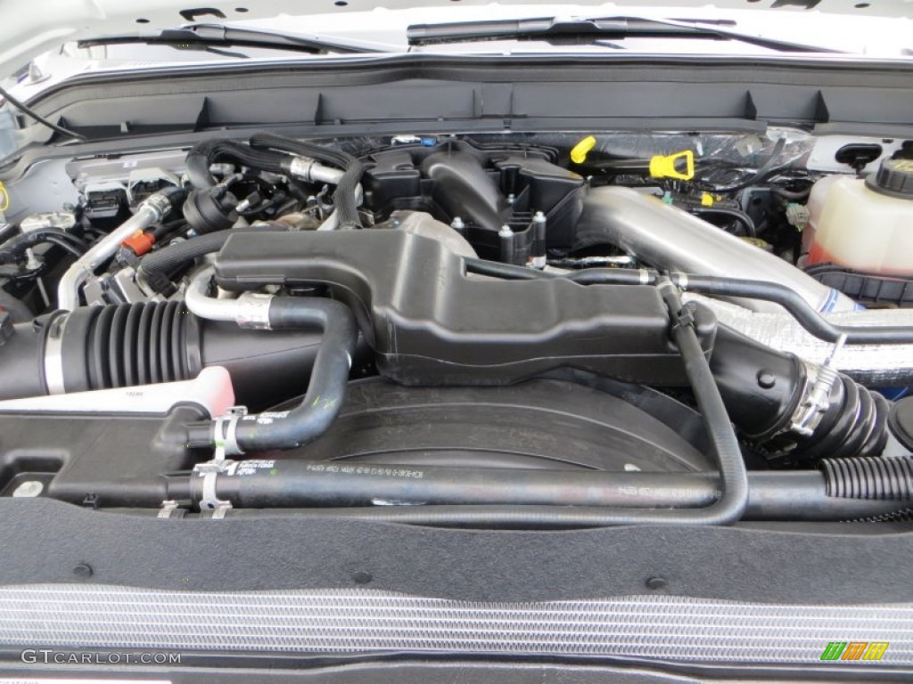 2013 Ford F350 Super Duty XLT Crew Cab Dually Engine Photos