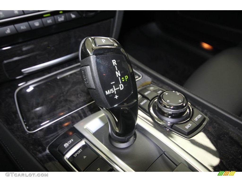 2013 BMW 7 Series 750Li Sedan Transmission Photos
