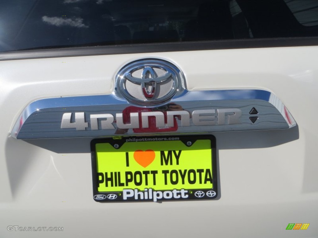 2013 4Runner Limited - Blizzard White Pearl / Black Leather photo #13