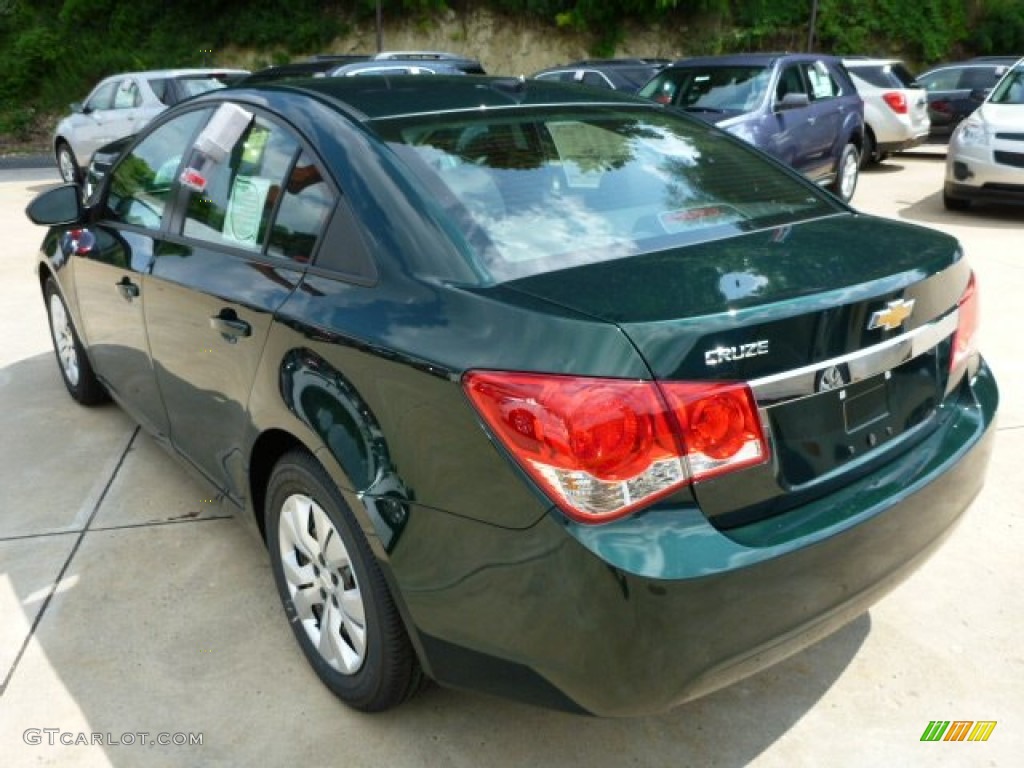 2014 Cruze LS - Rainforest Green Metallic / Jet Black/Medium Titanium photo #5