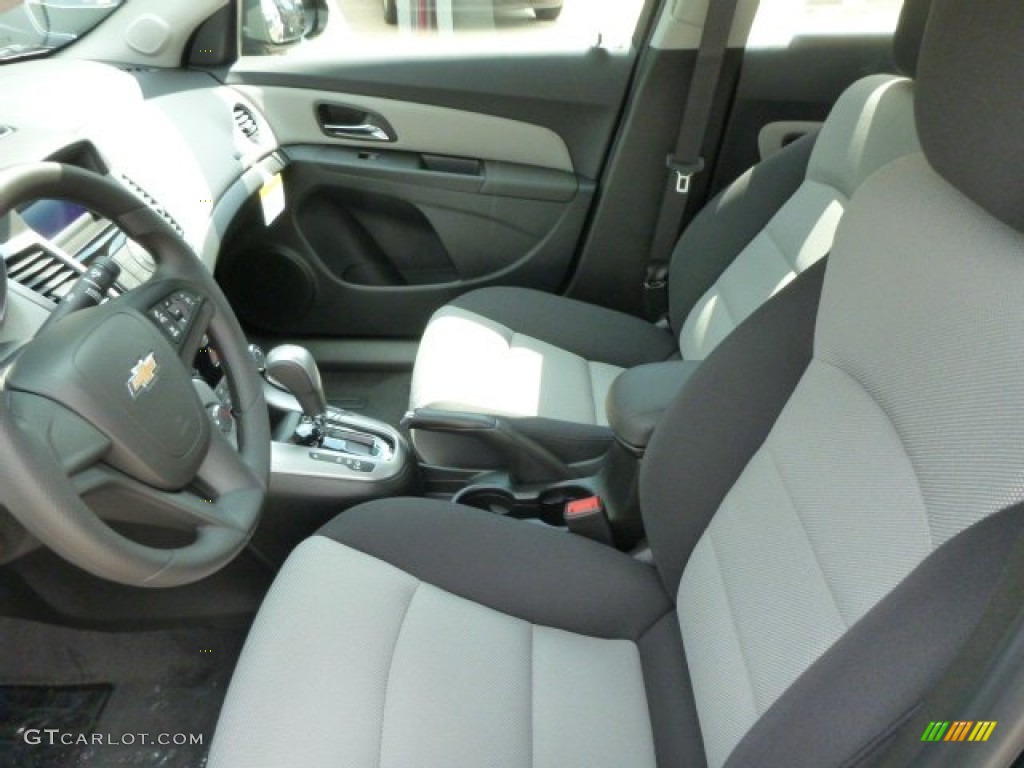 Jet Black/Medium Titanium Interior 2014 Chevrolet Cruze LS Photo #83242570