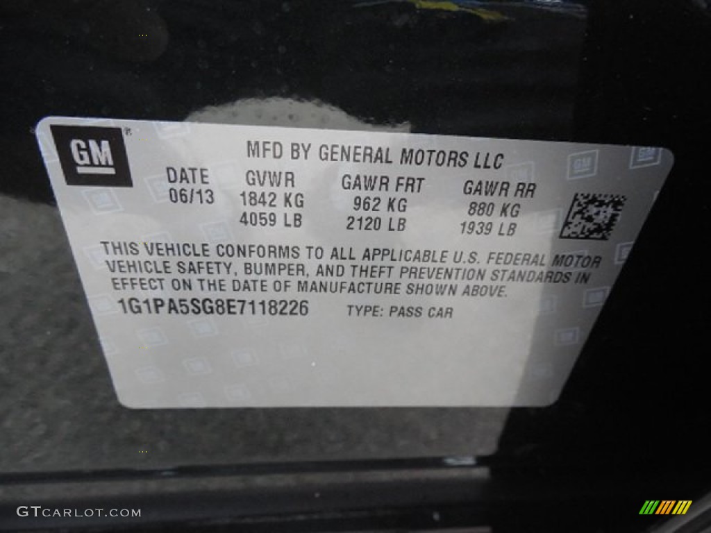 2014 Cruze LS - Rainforest Green Metallic / Jet Black/Medium Titanium photo #19