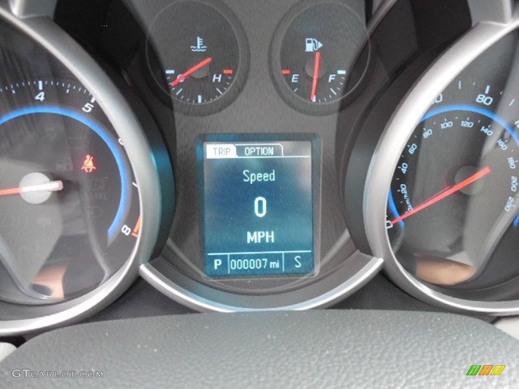 2014 Cruze LS - Rainforest Green Metallic / Jet Black/Medium Titanium photo #20