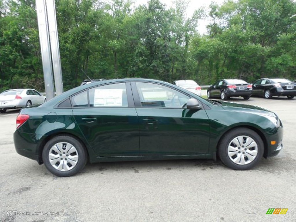 2014 Cruze LS - Rainforest Green Metallic / Jet Black/Medium Titanium photo #7