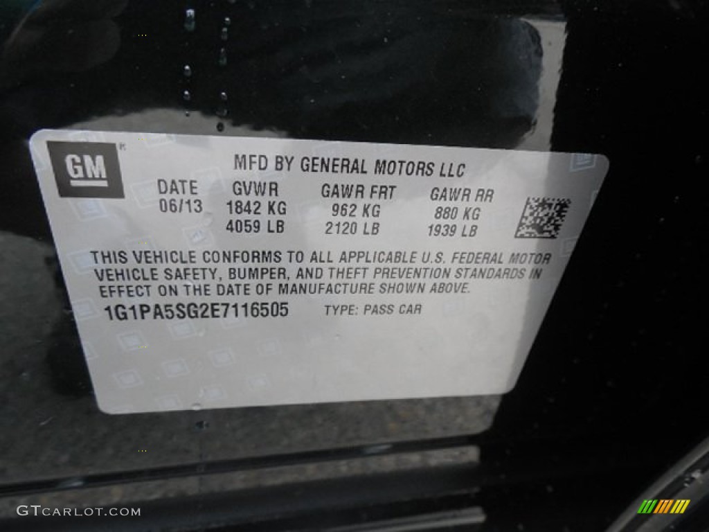 2014 Cruze LS - Rainforest Green Metallic / Jet Black/Medium Titanium photo #19