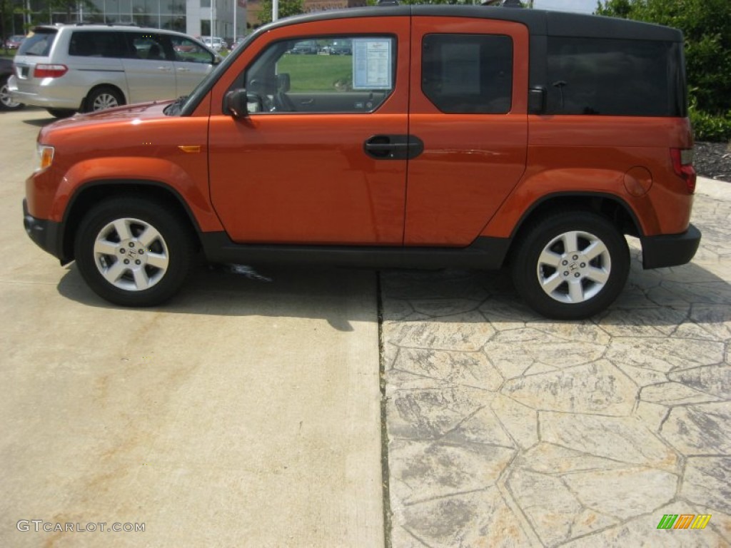 2009 Element EX AWD - Citrus Fire Metallic / Titanium photo #8