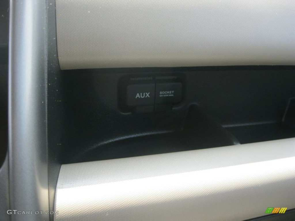 2009 Element EX AWD - Citrus Fire Metallic / Titanium photo #29