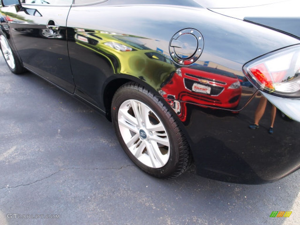 2008 Tiburon GS - Black Pearl / GS Black Cloth photo #4
