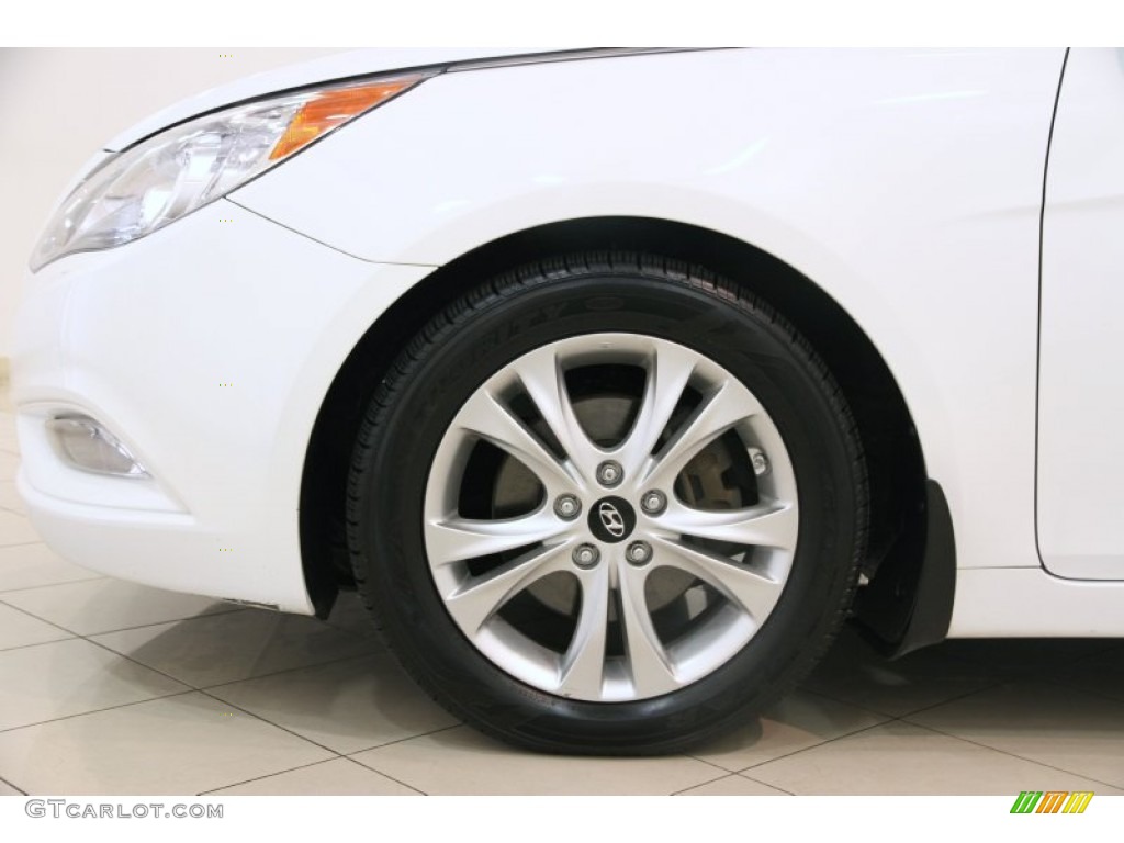 2011 Sonata Limited - Pearl White / Black photo #26