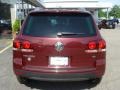 2008 Cranberry Red Metallic Volkswagen Touareg 2 VR6  photo #5