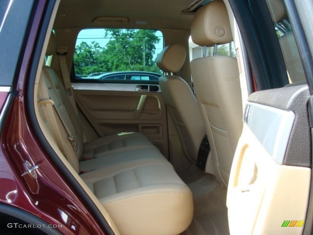 2008 Touareg 2 VR6 - Cranberry Red Metallic / Pure Beige photo #10