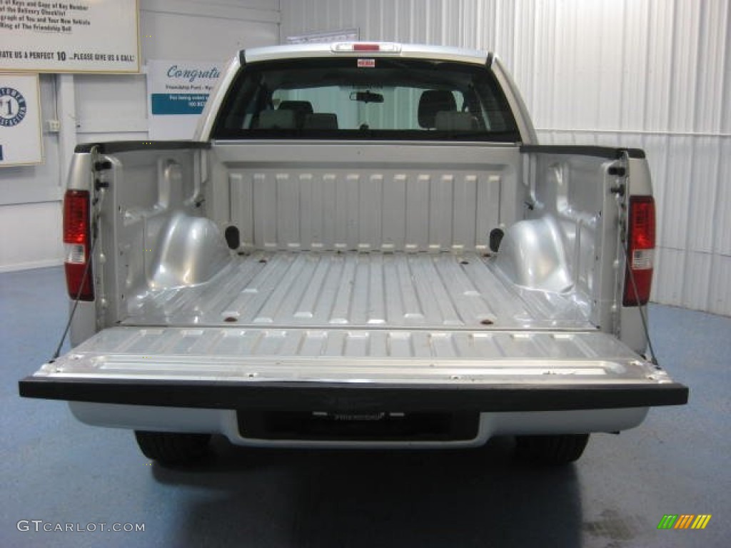 2005 F150 STX SuperCab 4x4 - Silver Metallic / Medium Flint Grey photo #5