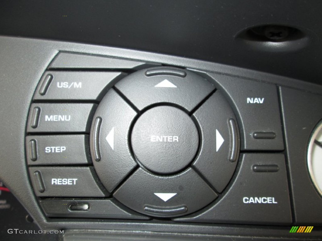 2006 Chrysler Pacifica Limited AWD Controls Photos