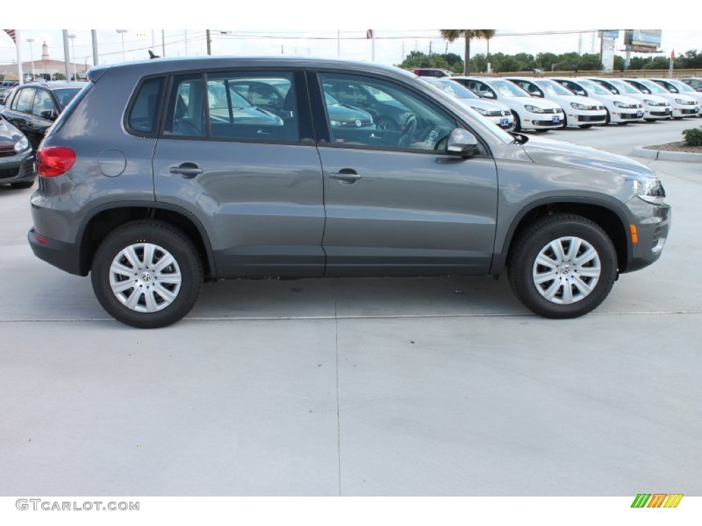 Pepper Gray Metallic 2013 Volkswagen Tiguan S Exterior Photo #83257229