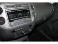 Pepper Gray Metallic - Tiguan S Photo No. 14