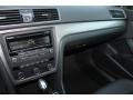 Black - Passat 2.5L S Photo No. 16