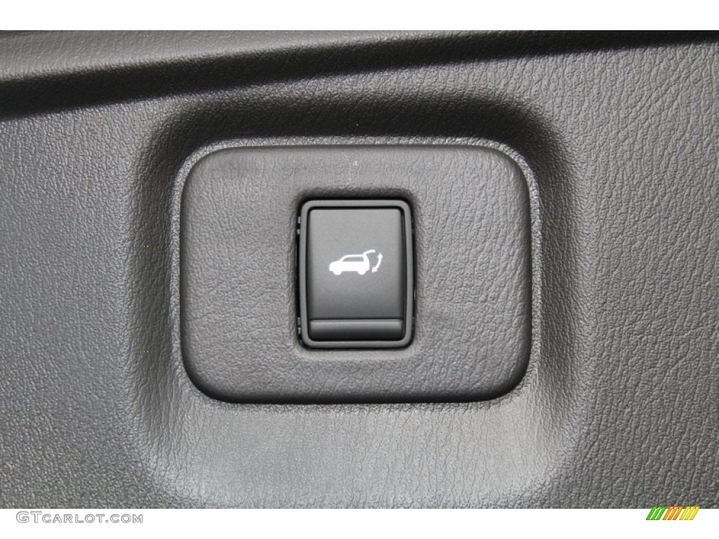 2014 Infiniti QX60 3.5 AWD Controls Photo #83260499
