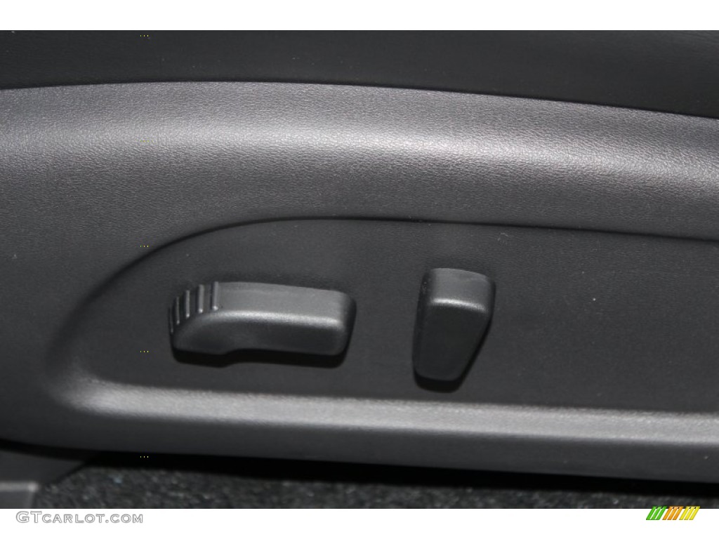 2014 Infiniti QX60 3.5 AWD Controls Photo #83260560