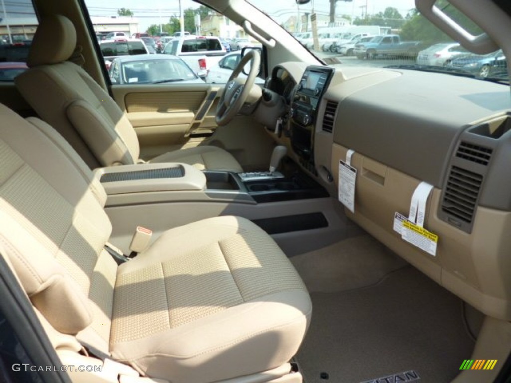 2013 Titan SV King Cab 4x4 - Graphite Blue / Almond photo #10