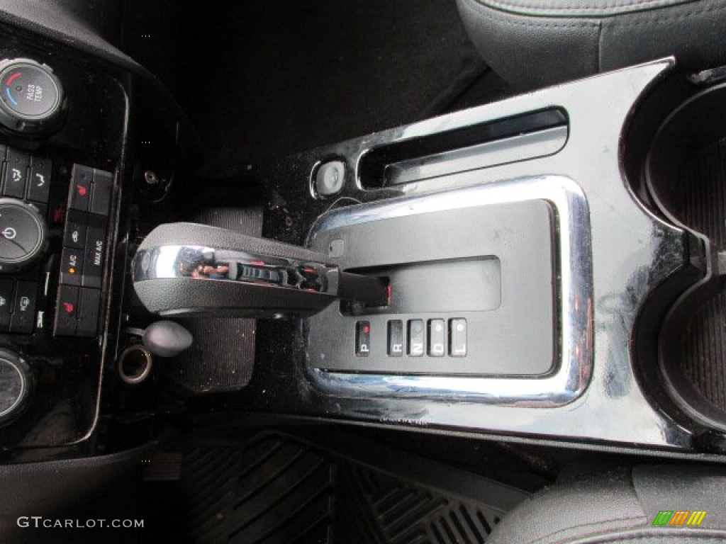 2010 Escape Limited V6 4WD - Black / Charcoal Black photo #15