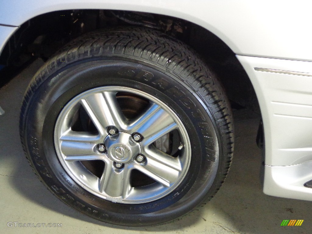 2006 Lexus LX 470 Wheel Photos