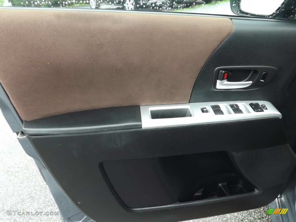 2007 Mazda MAZDA5 Grand Touring Door Panel Photos