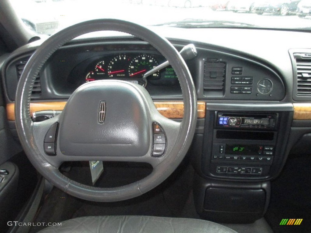 2001 Lincoln Continental Standard Continental Model Deep Charcoal Dashboard Photo #83273236