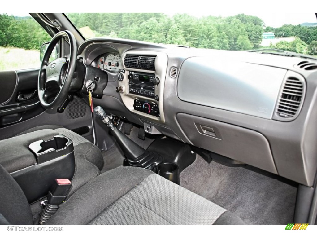 2003 Ranger XLT SuperCab 4x4 - Silver Frost Metallic / Dark Graphite photo #22