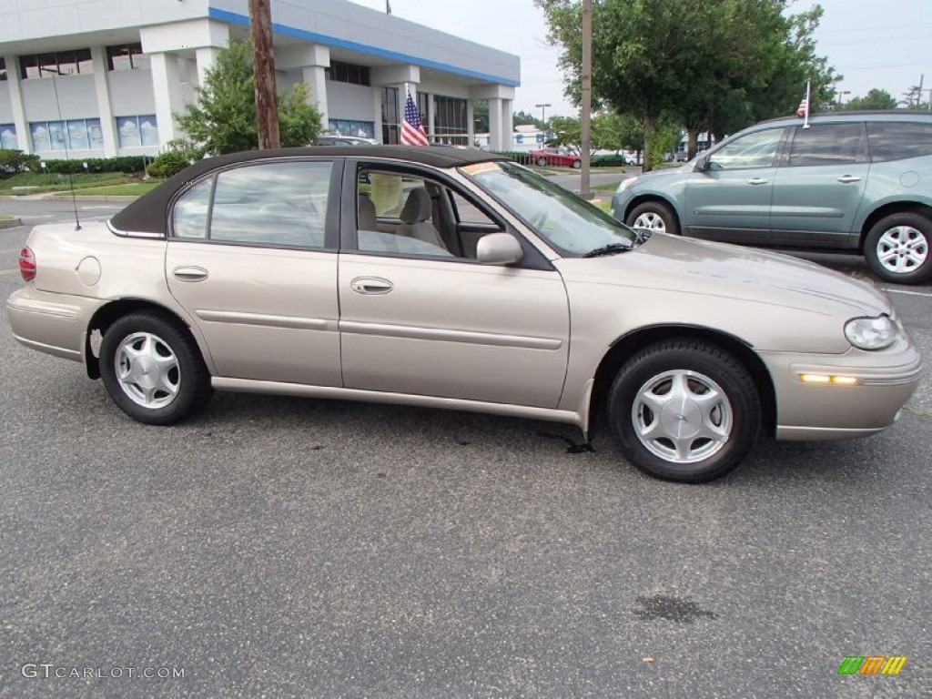 Sand Beige Metallic 1999 Oldsmobile Cutlass GL Exterior Photo #83273734