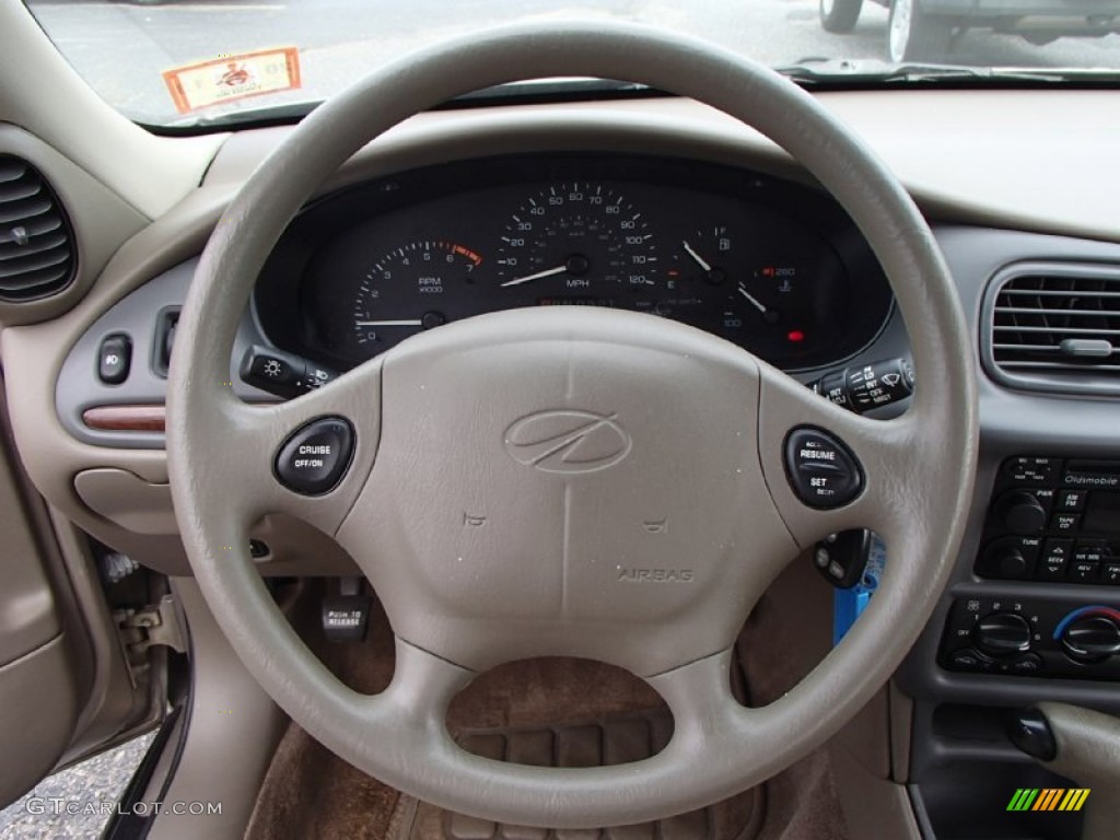 1999 Oldsmobile Cutlass GL Steering Wheel Photos