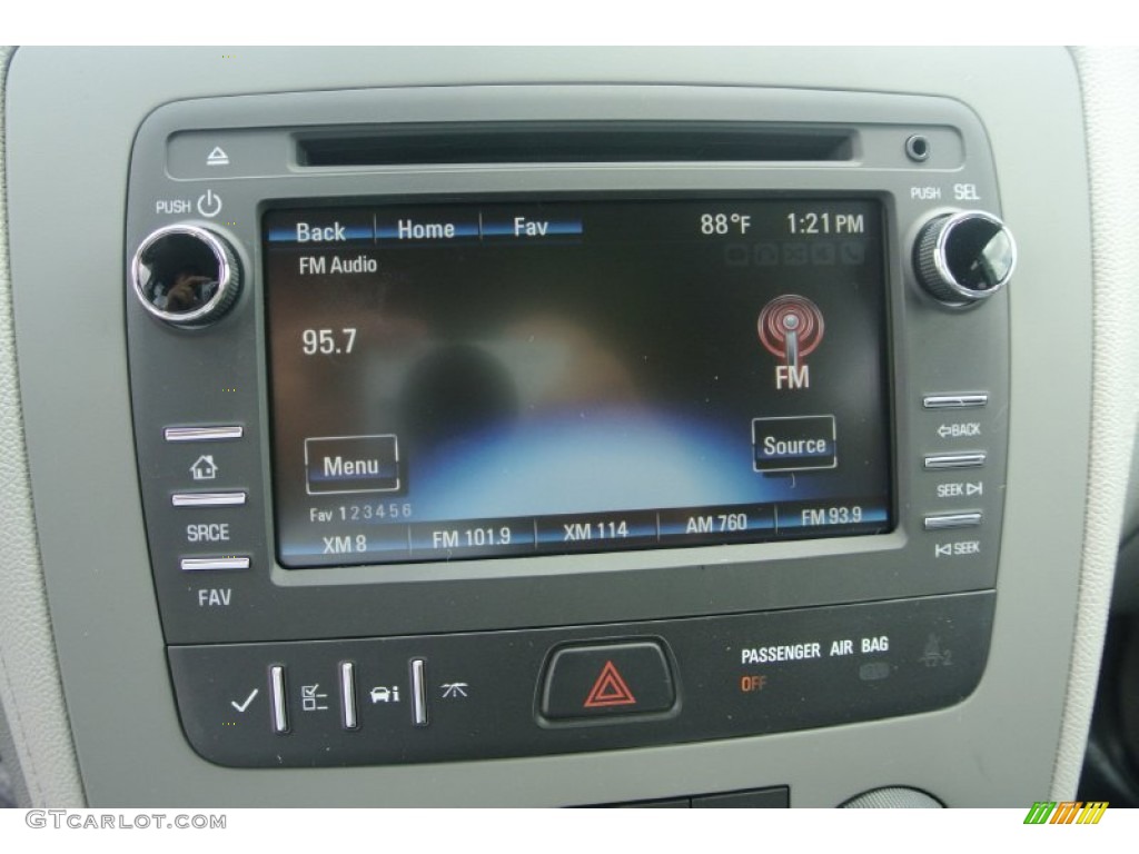 2014 Chevrolet Traverse LS Controls Photo #83275673