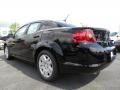 Black - Avenger SE V6 Photo No. 2
