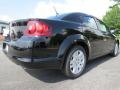 Black - Avenger SE V6 Photo No. 3