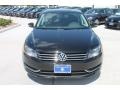 Black - Passat 2.5L S Photo No. 2