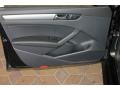 Black - Passat 2.5L S Photo No. 11