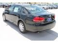 Black - Passat 2.5L S Photo No. 7