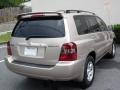 Sonora Gold Pearl - Highlander  Photo No. 13