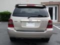 Sonora Gold Pearl - Highlander  Photo No. 15