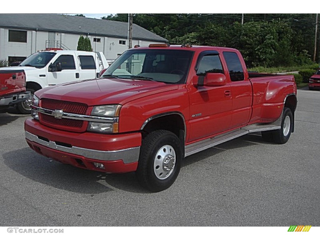Victory Red 2004 Chevrolet Silverado 3500HD LT Extended Cab 4x4 Dually Exterior Photo #83280444