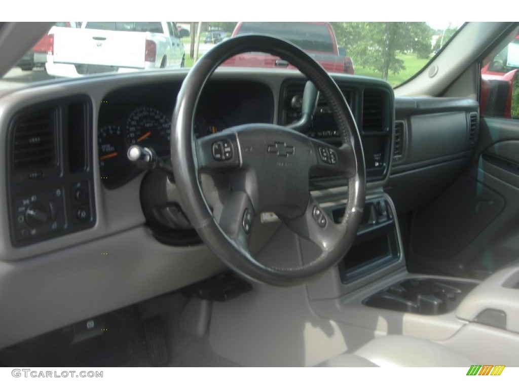2004 Chevrolet Silverado 3500HD LT Extended Cab 4x4 Dually Medium Gray Dashboard Photo #83280585