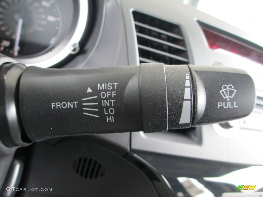 2013 Mitsubishi Lancer Evolution GSR Controls Photo #83282309
